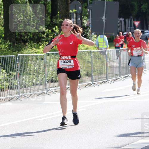 08.06.2024 - REWE Women's Run Strokosch-Dieckow http://msf.ph/oto/6258115 09.06.2024 09:53:46 Laufen 10329, 10547 meine-sportfotos.de