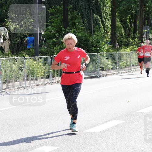 08.06.2024 - REWE Women's Run Strokosch-Dieckow http://msf.ph/oto/6258139 09.06.2024 09:53:57 Laufen 10261, 10500 meine-sportfotos.de