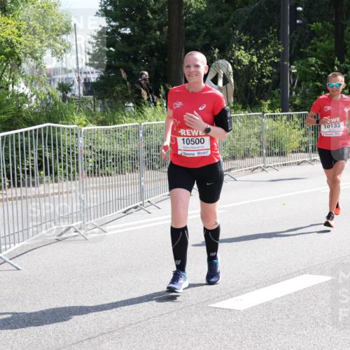 08.06.2024 - REWE Women's Run Strokosch-Dieckow http://msf.ph/oto/6258152 09.06.2024 09:54:04 Laufen 10500, 10133 meine-sportfotos.de