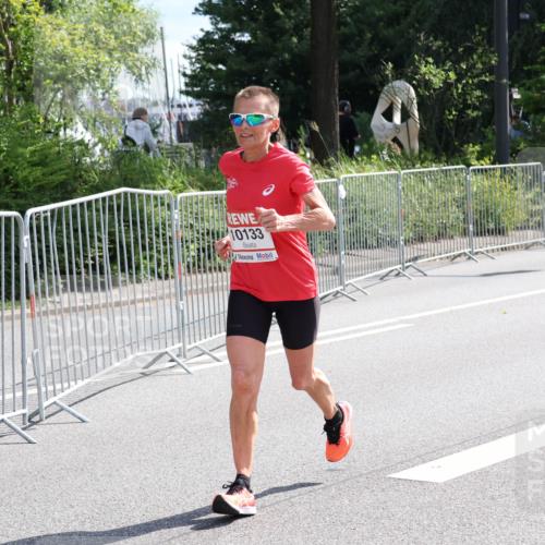 08.06.2024 - REWE Women's Run Strokosch-Dieckow http://msf.ph/oto/6258157 09.06.2024 09:54:06 Laufen 10133 meine-sportfotos.de