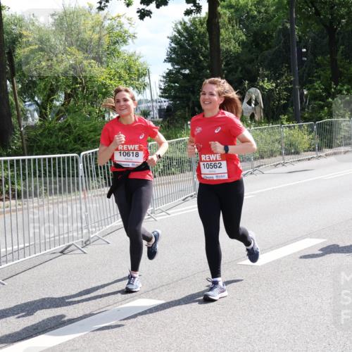08.06.2024 - REWE Women's Run Strokosch-Dieckow http://msf.ph/oto/6258183 09.06.2024 09:54:17 Laufen 10618, 10562 meine-sportfotos.de