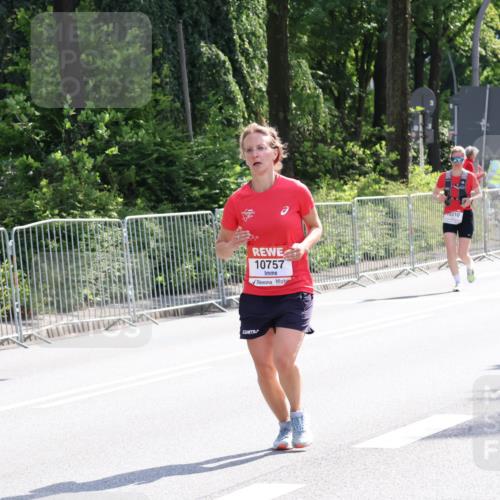 08.06.2024 - REWE Women's Run Strokosch-Dieckow http://msf.ph/oto/6258213 09.06.2024 09:54:28 Laufen 10757, 0210 meine-sportfotos.de