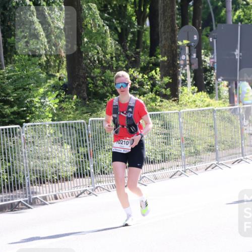 08.06.2024 - REWE Women's Run Strokosch-Dieckow http://msf.ph/oto/6258221 09.06.2024 09:54:31 Laufen 0210, 100 meine-sportfotos.de