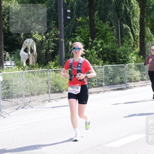 08.06.2024 - REWE Women's Run Strokosch-Dieckow http://msf.ph/oto/6258227 09.06.2024 09:54:35 Laufen 10210, 10053 meine-sportfotos.de
