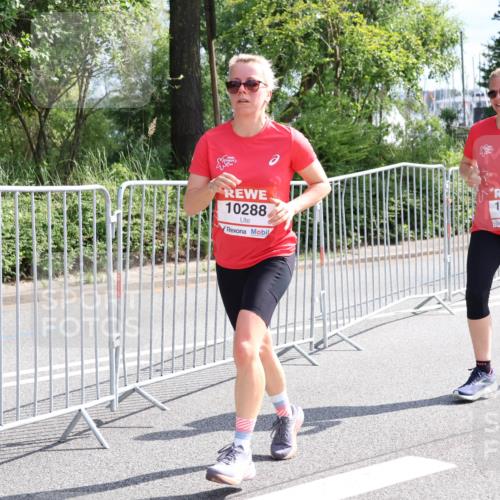08.06.2024 - REWE Women's Run Strokosch-Dieckow http://msf.ph/oto/6258324 09.06.2024 09:54:57 Laufen 10288, 10576 meine-sportfotos.de