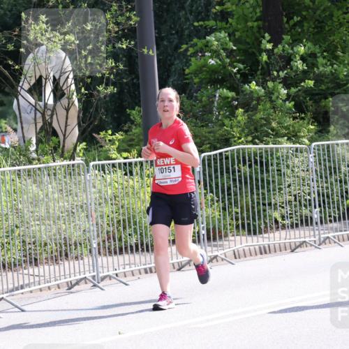 08.06.2024 - REWE Women's Run Strokosch-Dieckow http://msf.ph/oto/6258398 09.06.2024 09:55:22 Laufen 10151 meine-sportfotos.de
