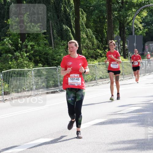 08.06.2024 - REWE Women's Run Strokosch-Dieckow http://msf.ph/oto/6258426 09.06.2024 09:55:33 Laufen 10145, 10446, 10300 meine-sportfotos.de