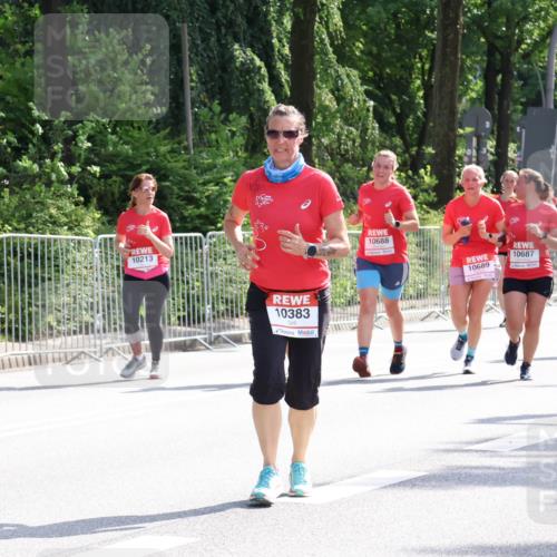 08.06.2024 - REWE Women's Run Strokosch-Dieckow http://msf.ph/oto/6258537 09.06.2024 09:56:14 Laufen 10213, 10383, 10688, 10509, 10689, 10687, 10346 meine-sportfotos.de