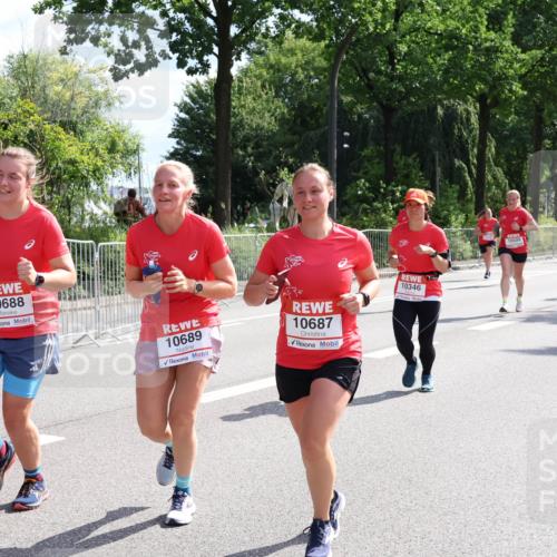 08.06.2024 - REWE Women's Run Strokosch-Dieckow http://msf.ph/oto/6258553 09.06.2024 09:56:21 Laufen 10213, 10688, 10689, 10687, 10346, 10509 meine-sportfotos.de