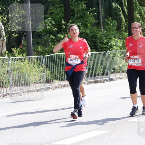 08.06.2024 - REWE Women's Run Strokosch-Dieckow http://msf.ph/oto/6258581 09.06.2024 09:56:31 Laufen 10717, 10573 meine-sportfotos.de