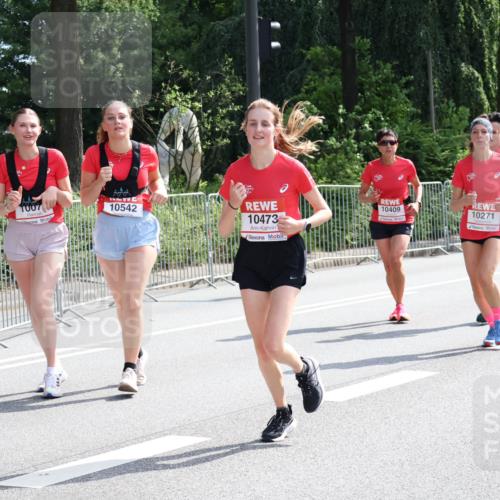 08.06.2024 - REWE Women's Run Strokosch-Dieckow http://msf.ph/oto/6258649 09.06.2024 09:56:46 Laufen 10269, 10542, 10473, 10409, 10271, 10192 meine-sportfotos.de