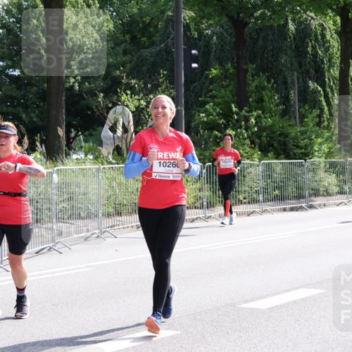 08.06.2024 - REWE Women's Run Strokosch-Dieckow http://msf.ph/oto/6258717 09.06.2024 09:57:05 Laufen 10260, 10449, 10559 meine-sportfotos.de