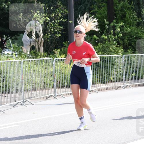 08.06.2024 - REWE Women's Run Strokosch-Dieckow http://msf.ph/oto/6258803 09.06.2024 09:57:21 Laufen 102, 10 meine-sportfotos.de
