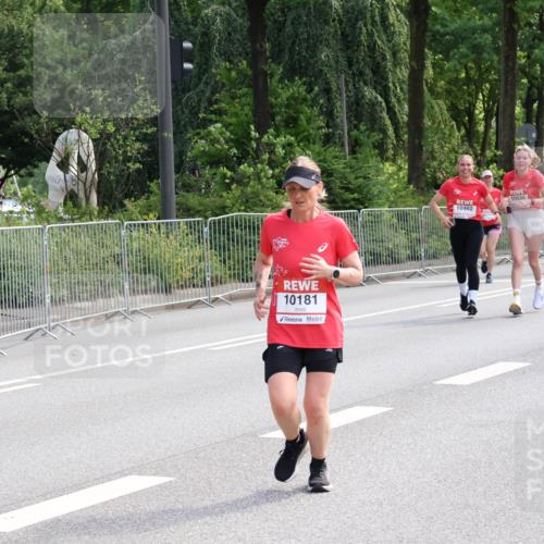 08.06.2024 - REWE Women's Run Strokosch-Dieckow http://msf.ph/oto/6258881 09.06.2024 09:57:41 Laufen 10181, 10634, 10462 meine-sportfotos.de