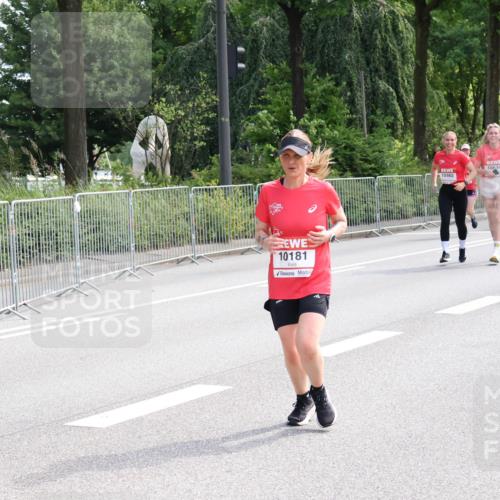 08.06.2024 - REWE Women's Run Strokosch-Dieckow http://msf.ph/oto/6258884 09.06.2024 09:57:41 Laufen 10181, 10634, 10462 meine-sportfotos.de