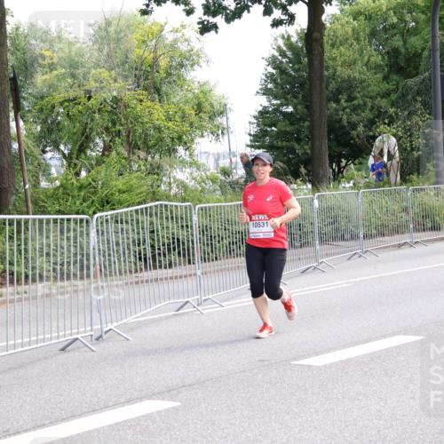 08.06.2024 - REWE Women's Run Strokosch-Dieckow http://msf.ph/oto/6258937 09.06.2024 09:57:58 Laufen 10531 meine-sportfotos.de