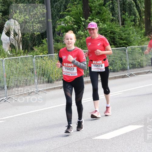08.06.2024 - REWE Women's Run Strokosch-Dieckow http://msf.ph/oto/6258986 09.06.2024 09:58:24 Laufen 10222, 10478, 10732, 10399 meine-sportfotos.de
