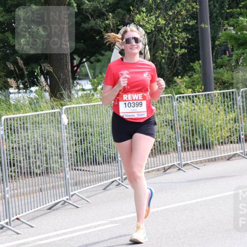 08.06.2024 - REWE Women's Run Strokosch-Dieckow http://msf.ph/oto/6259014 09.06.2024 09:58:31 Laufen 10399 meine-sportfotos.de