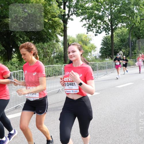08.06.2024 - REWE Women's Run Strokosch-Dieckow http://msf.ph/oto/6259054 09.06.2024 09:58:42 Laufen 10412, 10481 meine-sportfotos.de
