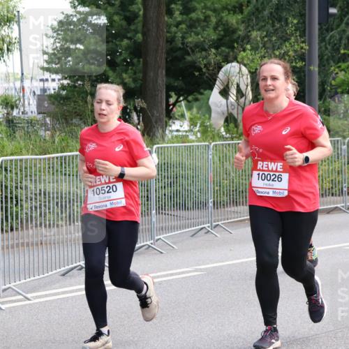08.06.2024 - REWE Women's Run Strokosch-Dieckow http://msf.ph/oto/6259102 09.06.2024 09:59:03 Laufen 10520, 10026 meine-sportfotos.de