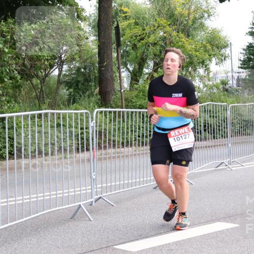 08.06.2024 - REWE Women's Run Strokosch-Dieckow http://msf.ph/oto/6259109 09.06.2024 09:59:06 Laufen 226, 10127, 10235 meine-sportfotos.de