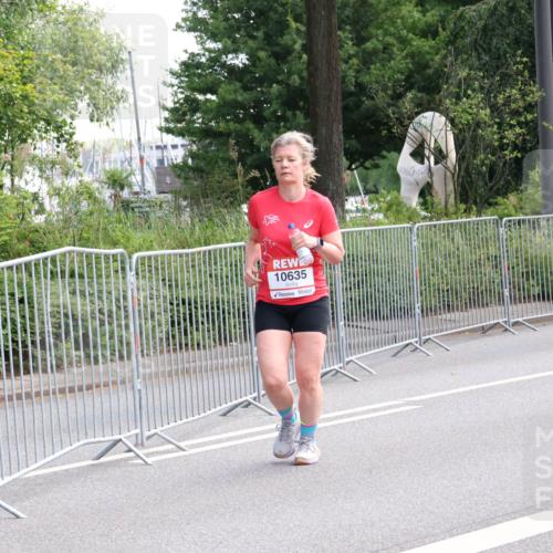 08.06.2024 - REWE Women's Run Strokosch-Dieckow http://msf.ph/oto/6259148 09.06.2024 09:59:22 Laufen 10635 meine-sportfotos.de