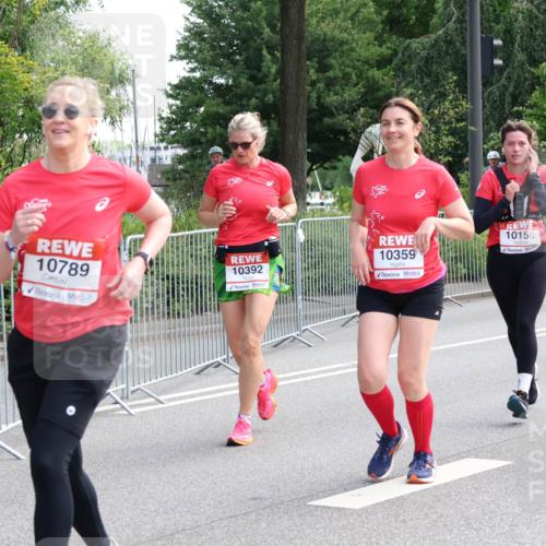 08.06.2024 - REWE Women's Run Strokosch-Dieckow http://msf.ph/oto/6259170 09.06.2024 09:59:30 Laufen 10789, 10392, 10359, 10158, 102 meine-sportfotos.de