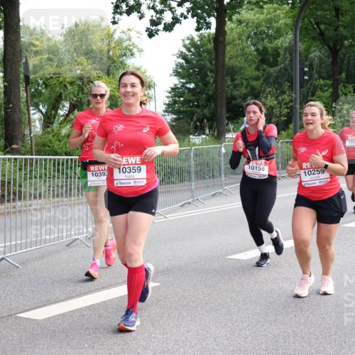 08.06.2024 - REWE Women's Run Strokosch-Dieckow http://msf.ph/oto/6259177 09.06.2024 09:59:31 Laufen 10392, 10359, 10158, 10259, 10701 meine-sportfotos.de