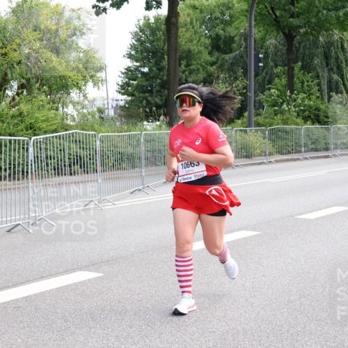 08.06.2024 - REWE Women's Run Strokosch-Dieckow http://msf.ph/oto/6259191 09.06.2024 09:59:36 Laufen 10663 meine-sportfotos.de