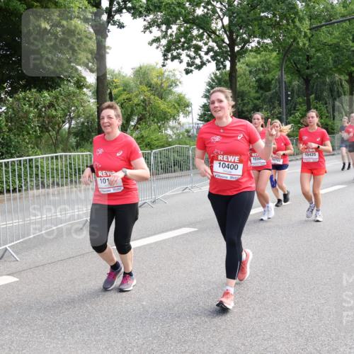 08.06.2024 - REWE Women's Run Strokosch-Dieckow http://msf.ph/oto/6259215 09.06.2024 09:59:45 Laufen 101, 10425, 10400, 1039, 10702 meine-sportfotos.de