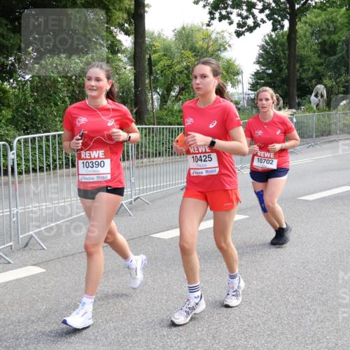 08.06.2024 - REWE Women's Run Strokosch-Dieckow http://msf.ph/oto/6259226 09.06.2024 09:59:46 Laufen 10390, 10425, 10702 meine-sportfotos.de