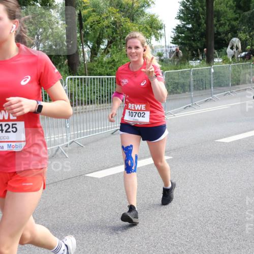 08.06.2024 - REWE Women's Run Strokosch-Dieckow http://msf.ph/oto/6259229 09.06.2024 09:59:47 Laufen 10425, 10702 meine-sportfotos.de