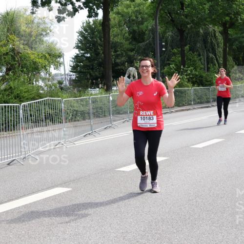 08.06.2024 - REWE Women's Run Strokosch-Dieckow http://msf.ph/oto/6259275 09.06.2024 10:00:00 Laufen 10183, 10032, 10032 meine-sportfotos.de