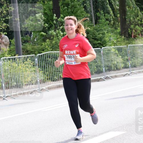 08.06.2024 - REWE Women's Run Strokosch-Dieckow http://msf.ph/oto/6259281 09.06.2024 10:00:02 Laufen 1003, 10344 meine-sportfotos.de