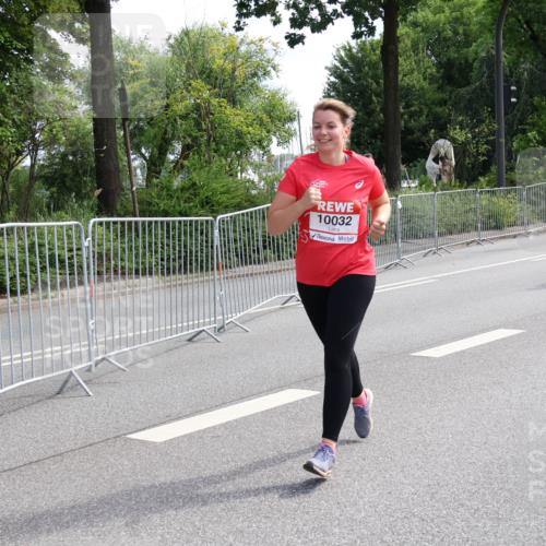 08.06.2024 - REWE Women's Run Strokosch-Dieckow http://msf.ph/oto/6259286 09.06.2024 10:00:04 Laufen 10032, 10344 meine-sportfotos.de
