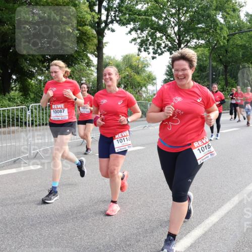 08.06.2024 - REWE Women's Run Strokosch-Dieckow http://msf.ph/oto/6259854 09.06.2024 10:00:16 Laufen 10087, 1023, 10118, 1015 meine-sportfotos.de