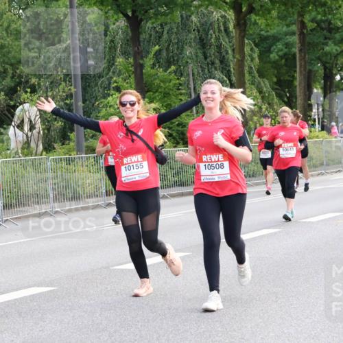 08.06.2024 - REWE Women's Run Strokosch-Dieckow http://msf.ph/oto/6260046 09.06.2024 10:01:39 Laufen 10155, 10508, 10643, 10194 meine-sportfotos.de