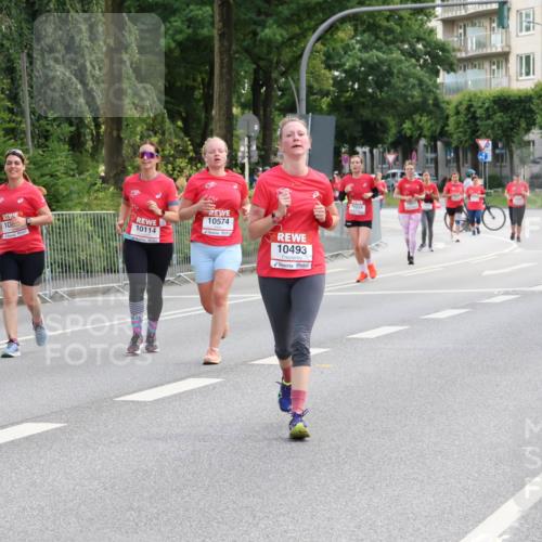 08.06.2024 - REWE Women's Run Strokosch-Dieckow http://msf.ph/oto/6260118 09.06.2024 10:02:11 Laufen 10, 10574, 10114, 10493, 10254 meine-sportfotos.de