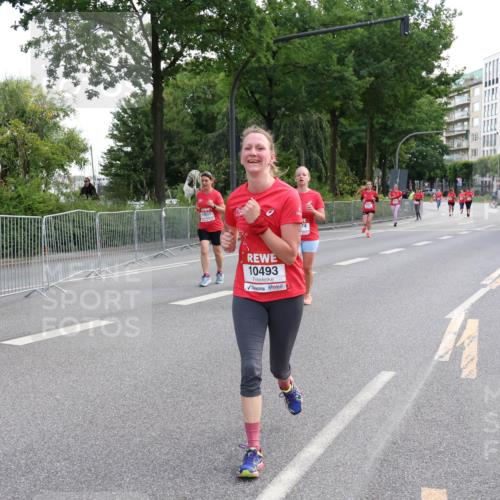 08.06.2024 - REWE Women's Run Strokosch-Dieckow http://msf.ph/oto/6260128 09.06.2024 10:02:14 Laufen 10493 meine-sportfotos.de