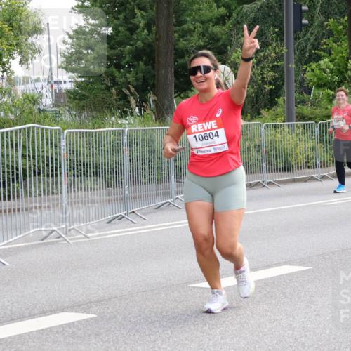 08.06.2024 - REWE Women's Run Strokosch-Dieckow http://msf.ph/oto/6260230 09.06.2024 10:03:02 Laufen 10604, 104 meine-sportfotos.de