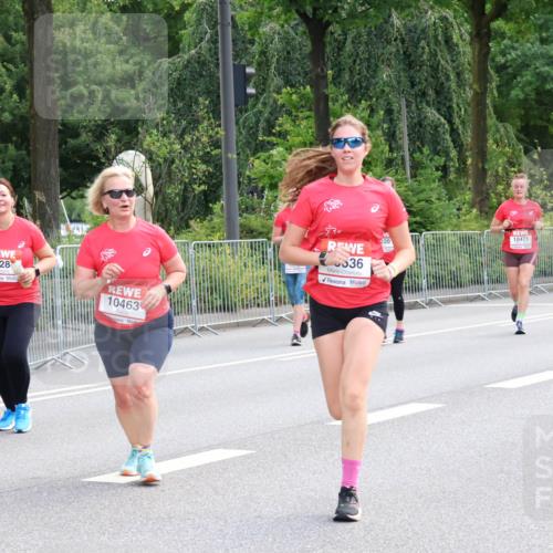 08.06.2024 - REWE Women's Run Strokosch-Dieckow http://msf.ph/oto/6260244 09.06.2024 10:03:06 Laufen 1028, 10463, 5536, 220, 10471 meine-sportfotos.de