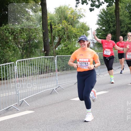 08.06.2024 - REWE Women's Run Strokosch-Dieckow http://msf.ph/oto/6260297 09.06.2024 10:03:17 Laufen 10761, 10753, 10057, 10353 meine-sportfotos.de
