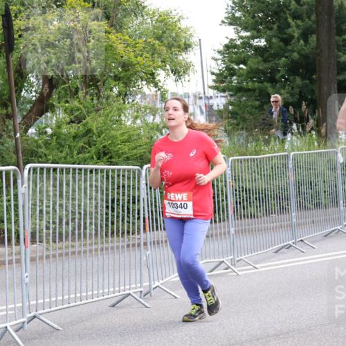 08.06.2024 - REWE Women's Run Strokosch-Dieckow http://msf.ph/oto/6260353 09.06.2024 10:03:25 Laufen 10340, 10629 meine-sportfotos.de
