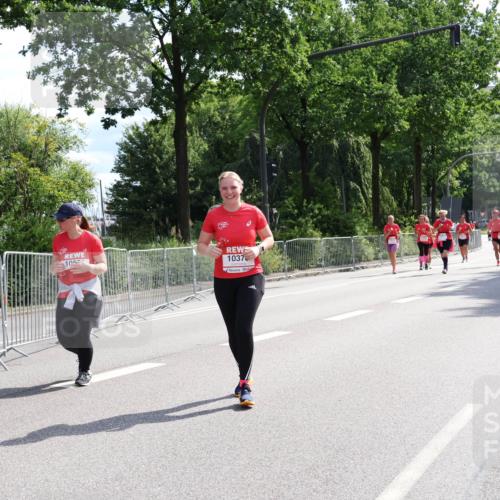 08.06.2024 - REWE Women's Run Strokosch-Dieckow http://msf.ph/oto/6260447 09.06.2024 10:04:12 Laufen 1037, 30 meine-sportfotos.de