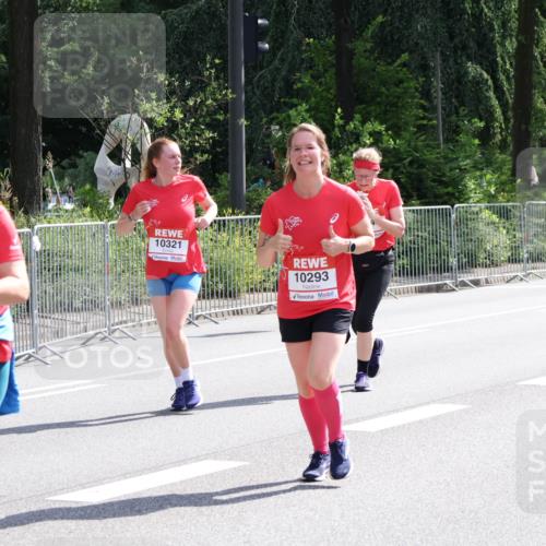 08.06.2024 - REWE Women's Run Strokosch-Dieckow http://msf.ph/oto/6260530 09.06.2024 10:04:31 Laufen 10, 10321, 10293 meine-sportfotos.de