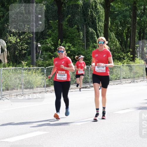 08.06.2024 - REWE Women's Run Strokosch-Dieckow http://msf.ph/oto/6260575 09.06.2024 10:04:50 Laufen 10324, 10792, 10110 meine-sportfotos.de