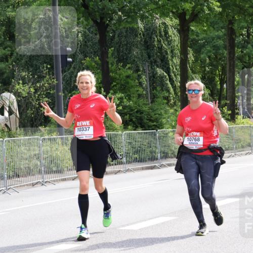 08.06.2024 - REWE Women's Run Strokosch-Dieckow http://msf.ph/oto/6260706 09.06.2024 10:05:48 Laufen 10337, 10768 meine-sportfotos.de