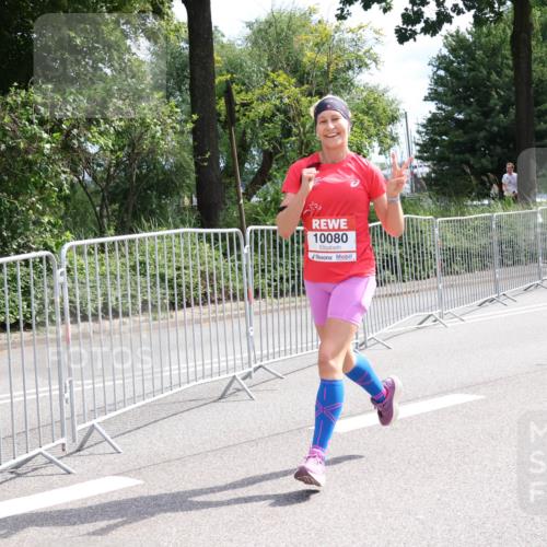 08.06.2024 - REWE Women's Run Strokosch-Dieckow http://msf.ph/oto/6260722 09.06.2024 10:05:55 Laufen 10080 meine-sportfotos.de