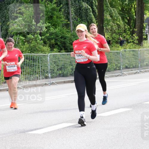 08.06.2024 - REWE Women's Run Strokosch-Dieckow http://msf.ph/oto/6260737 09.06.2024 10:06:07 Laufen 10023, 10469, 1066 meine-sportfotos.de