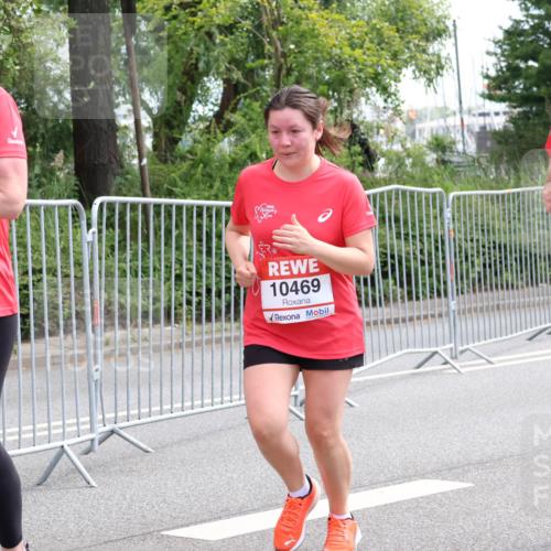 08.06.2024 - REWE Women's Run Strokosch-Dieckow http://msf.ph/oto/6260750 09.06.2024 10:06:11 Laufen 10023, 10469, 10054 meine-sportfotos.de